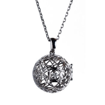 Pandantiv Sfera Mahashakti din aur alb 14K sau 18K, 4.20 g, cu 4+1 diamante G Color, claritate VS/SI1 (~0.097 ct). Simbol al energiei feminine primordiale.