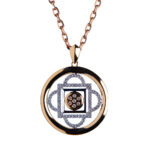 Pandantiv Shambala din aur 14K sau 18K galben și alb, 6.84 g, cu 83 diamante G Color, claritate VS/SI1 (0.419 ct). Simbol al păcii și armoniei interioare.